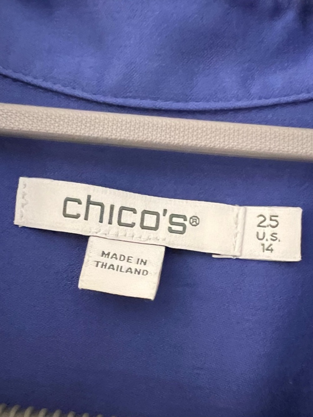 NWOT Chico's Vibrant Periwinkle 3/4-Sleeve Easy Care Button Down Blouse - Picture 2 of 10